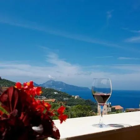Relais Il Pennino Bed and Breakfast 4*