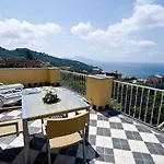 Relais Il Pennino فندق مبيت وإفطار ماسّا لوبْرينسِ