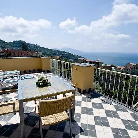 Relais Il Pennino Frühstückspension Massa Lubrense